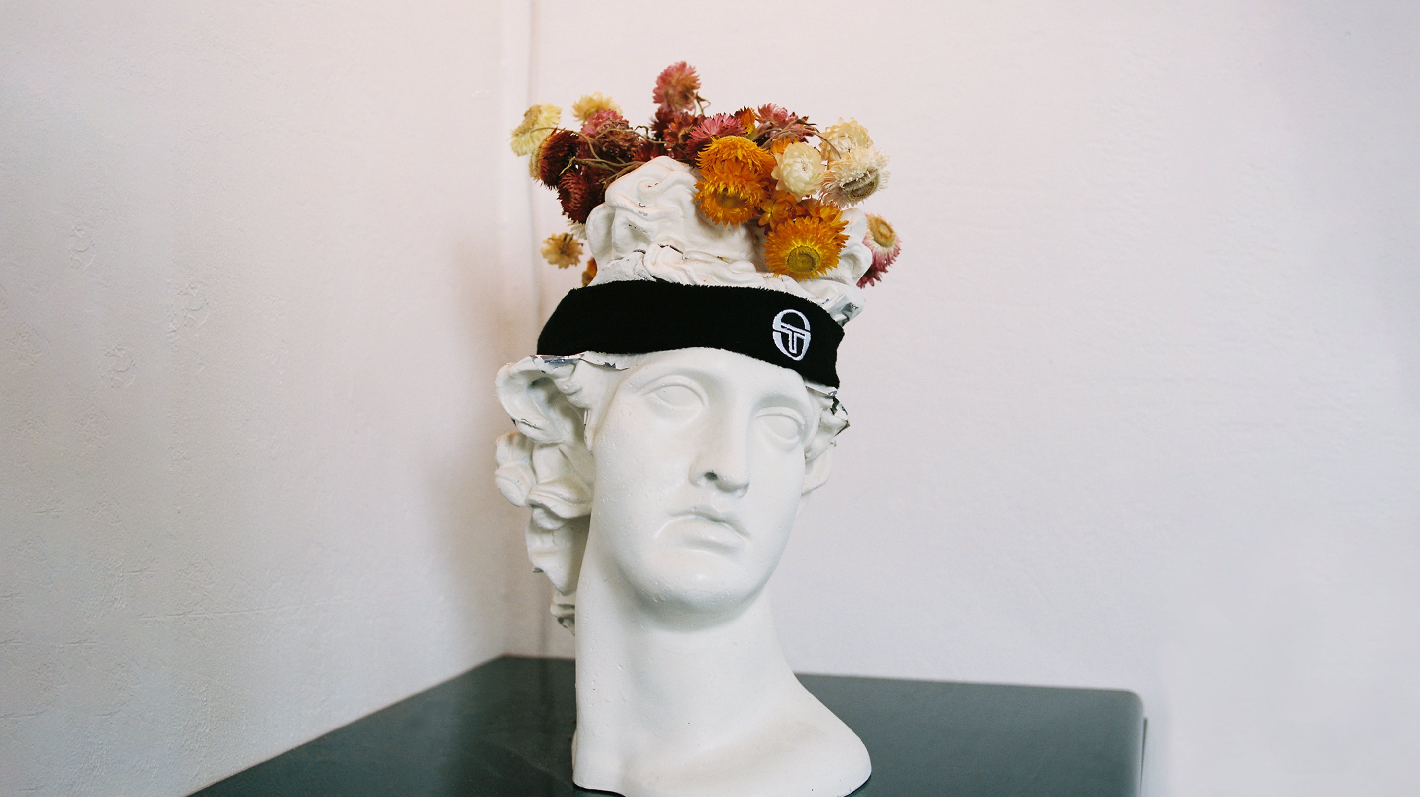 LOOKBOOK // SPRING/SUMMER 2023 "BEYOND THE LINES" COLLECTION