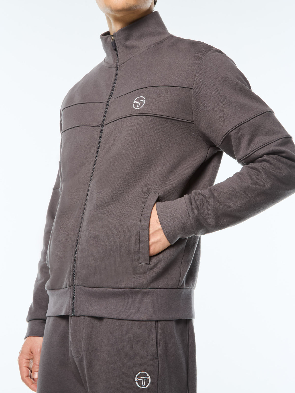 Lineo Track Jacket in Asphalt, view 7