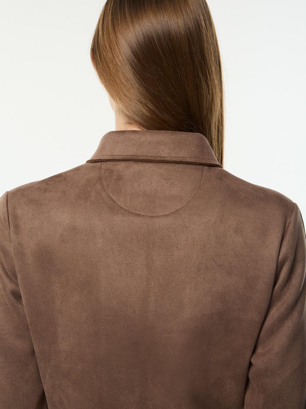 Close-up back view of the collar and suede-feel texture on the Women's Soffice Track Jacket in Chocolate Chip.