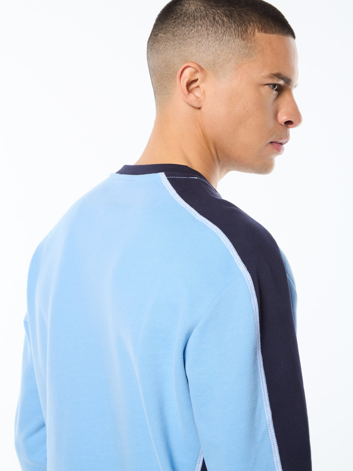 Volo Crewneck in Della Robbia Blue, view 6