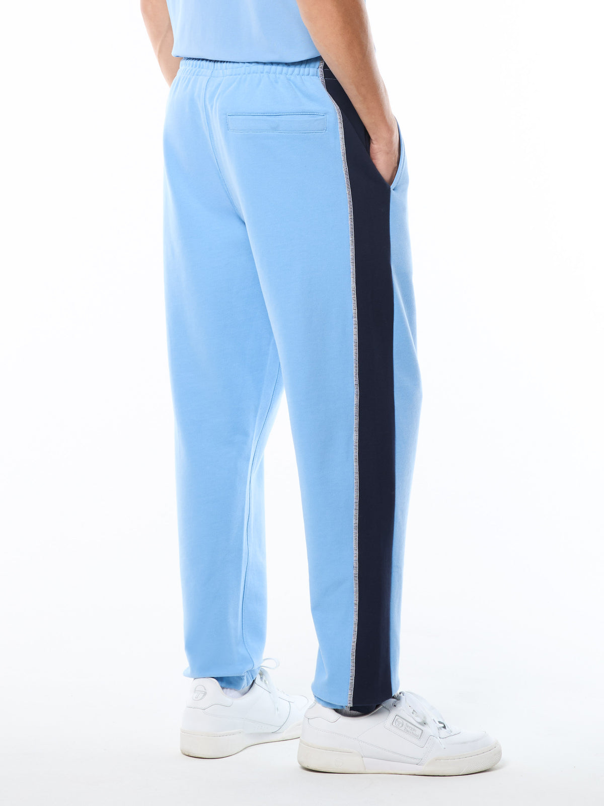 Volo Sweatpant in Della Robbia Blue, view 4