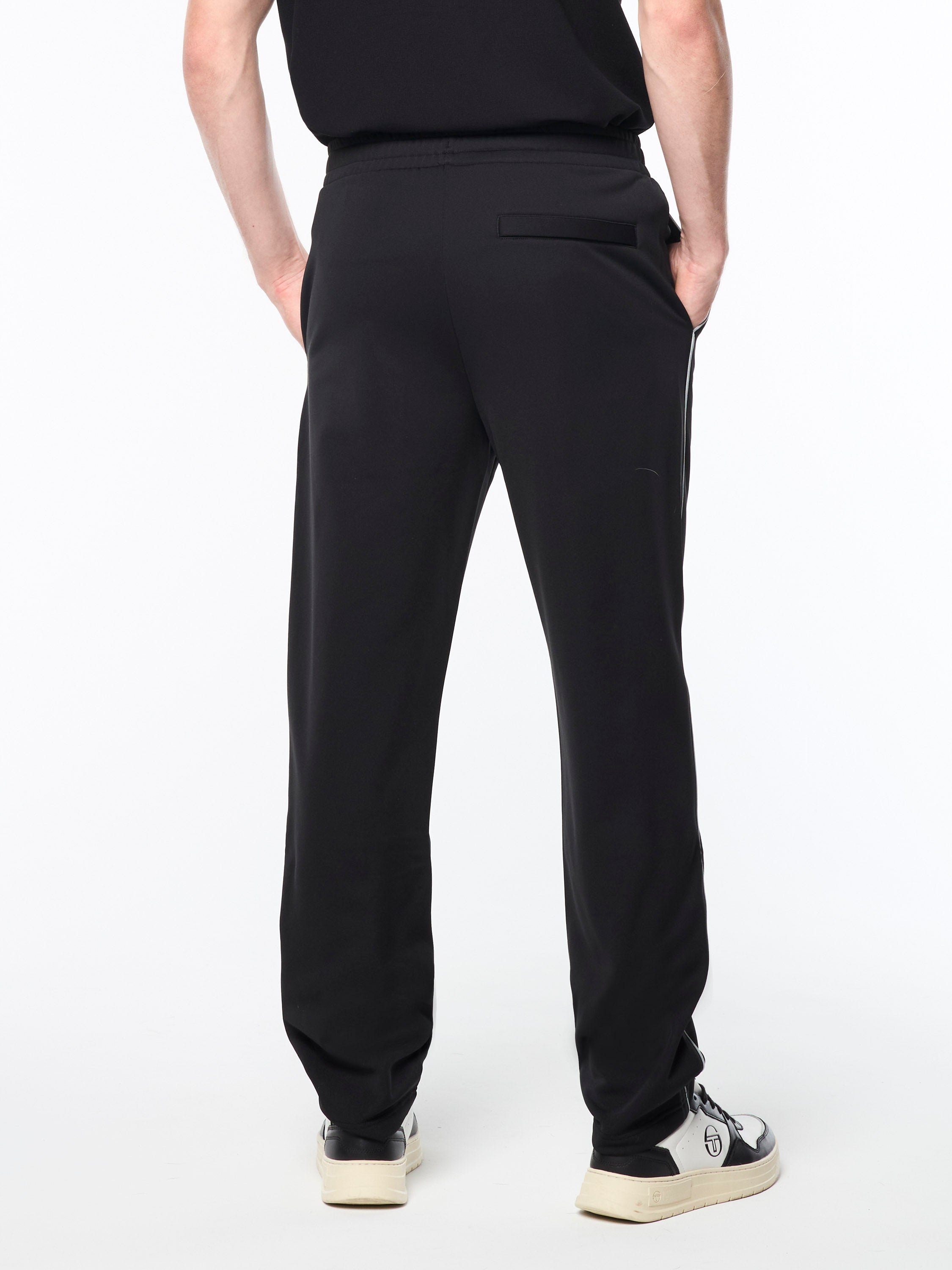 Olmi Track Pant- Black Beauty – Sergio Tacchini