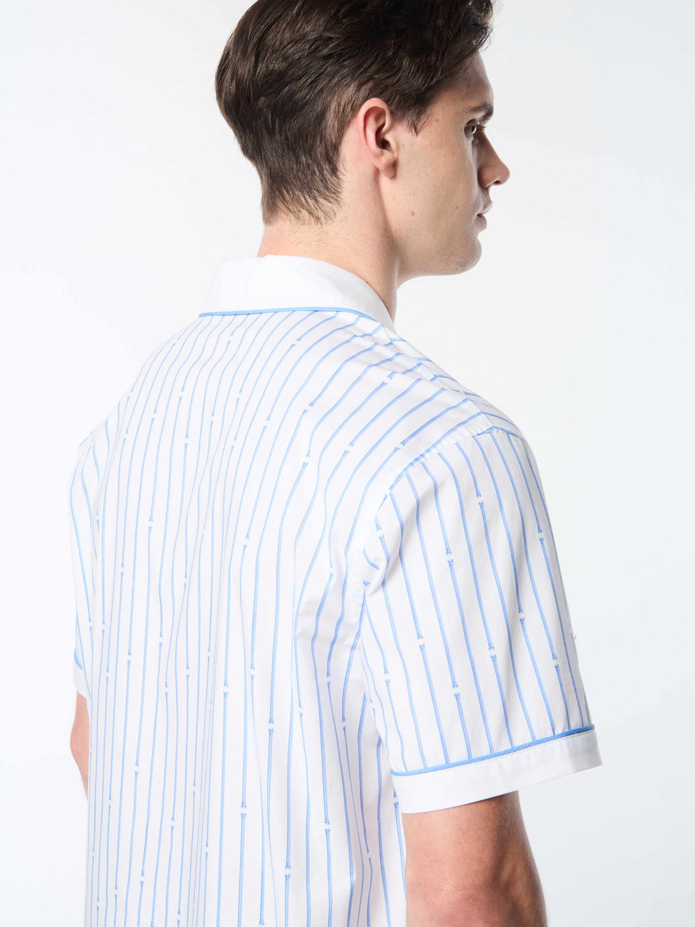 Sergio Tacchini ポロシャツ Lサイズ ストライプ Sergio Tacchini ポロシャツ Lサイズ ストライプ Sergio Tacchini