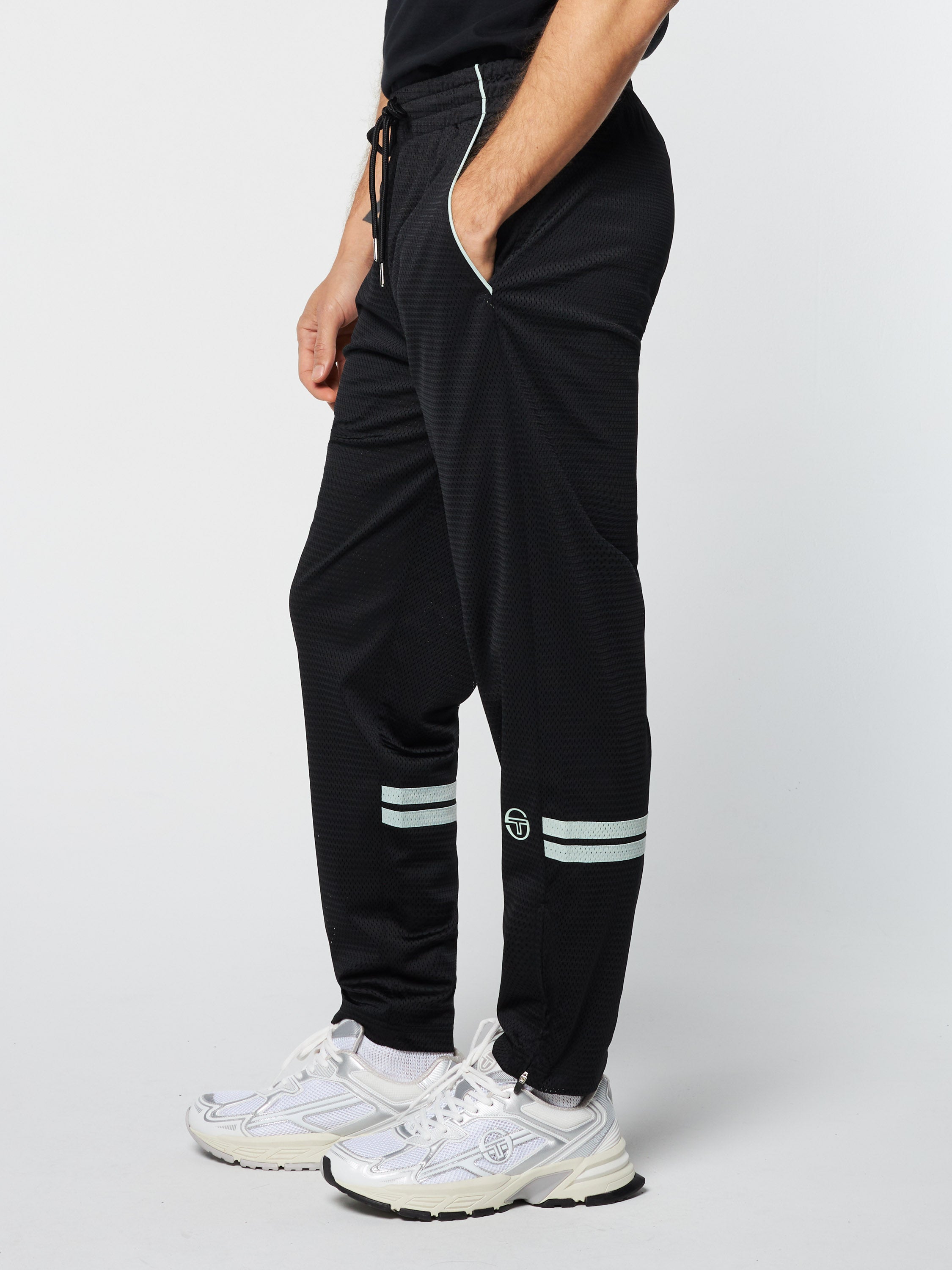 Spazio Dallas Track Pant- Black Beauty – Sergio Tacchini